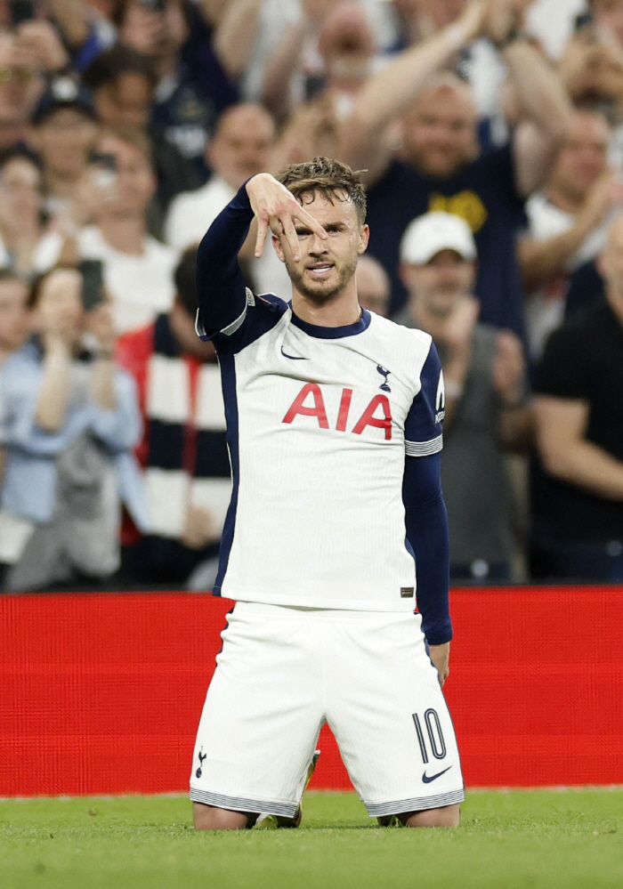 Son Heung-min, it's not easy to break the radish. Tottenham, the red flag for winning the Europa League! Key MF Chances Out Of Season Due To Knee Injury