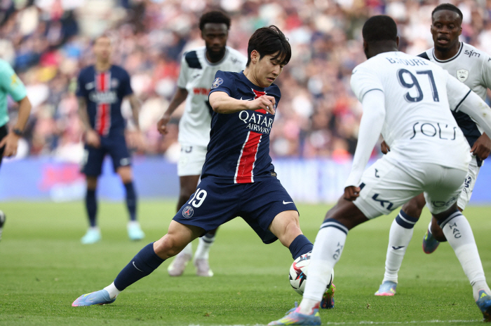 That's what happened in Mallorca! Lee Kang-in, hint to Arsenal? I deleted PSG from SNS!I can send PSG if the price is right