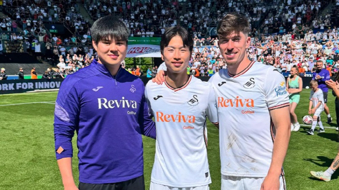 Um Ji Sung K League is more organized and clean than the Championship