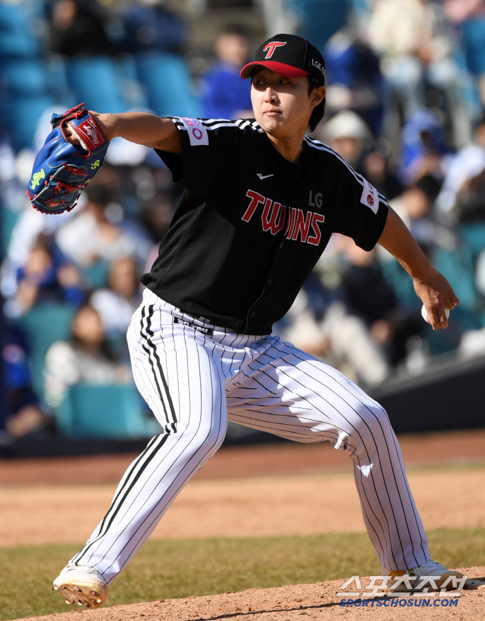 7 billion FA compensation players are starting for the first time, and all bullpen players are mobilized. However, Austin is out