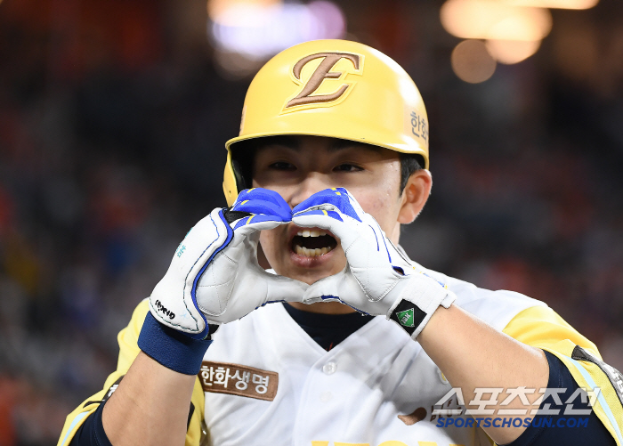Helped me to my home stadium...Home run explosion in two days → Personal career high! I can't give up 9 consecutive wins for the first time in 20 years