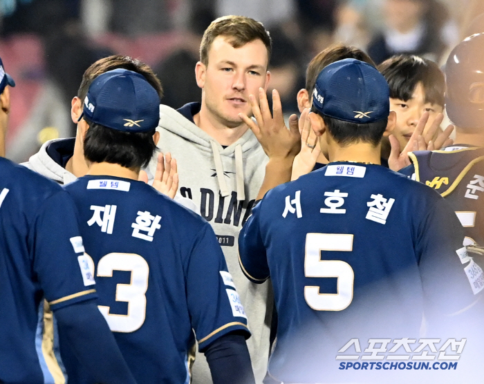 It's been 38 days since I left home, 25 games in an incredible away game...4th consecutive win over Miracle's strongest pitching team