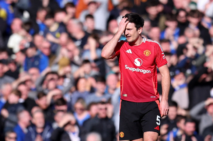 Manchester United wants a lifetime. A man who once ate and ran, dreams come trueIncluding 4 people who can never be sold