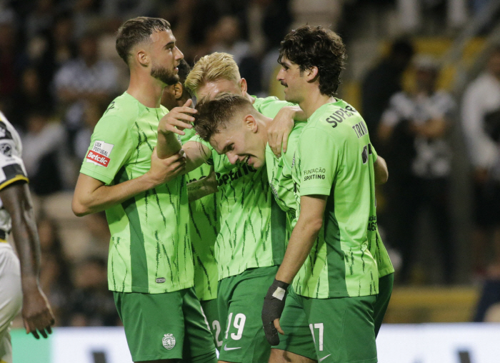What if Isaac doesn't work? Come on! What if you can't come? Yokeres!Just one of the three. Liverpool's all-out effort to recruit a huge striker