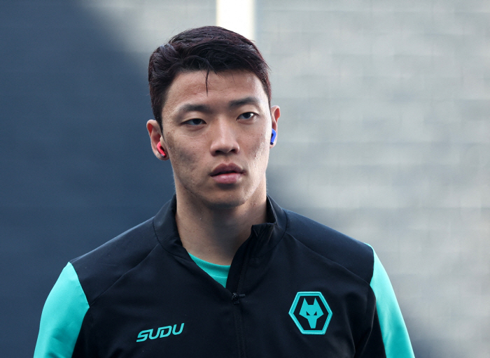 Hwang Hee-chan of Korea National University reports that he plans to escape Wolverhampton himself