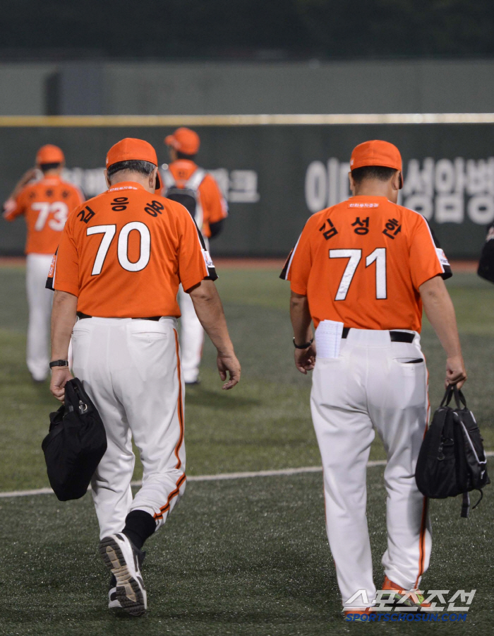 Lee Beom-ho → Geumdong Bodhisattva → 9 consecutive wins in the new stadium, I'm happy because Hanwha was sadIt's really become a hymn