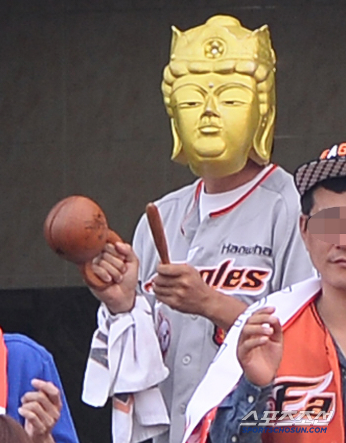 Lee Beom-ho → Geumdong Bodhisattva → 9 consecutive wins in the new stadium, I'm happy because Hanwha was sadIt's really become a hymn