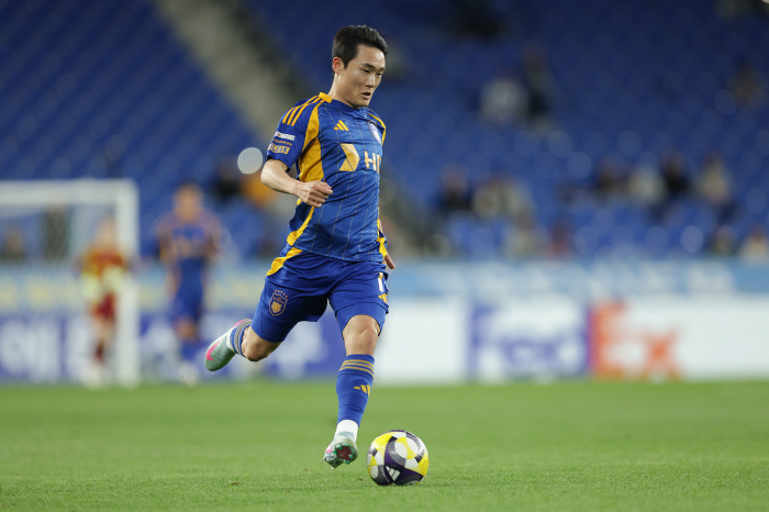 Bojanichi Resurrection Ulsan HD, Um Won-sang's attack point  Hunting 3 points in the official away match against Jeju SK!
