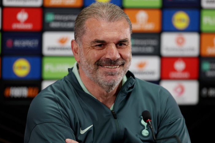 Is it Postecoglou's big picture? Son Heung-min officially missed the second leg of the Europa League semifinal, because of artificial grass  avoiding cold weather?