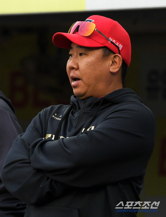 Kia really needs to wear assistants for 6 weeks in a traffic accident when Hwang Dong-ha returns as a starter