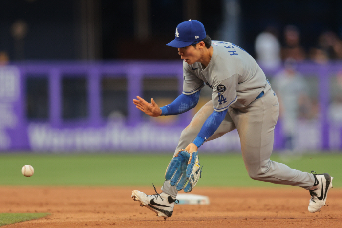Kim Hye-sung, the top statistical batter, is also successful. Why? When I looked into the first 3G of the big leaguer's debut in Korea and Japan, everyone was in the 30s or higher