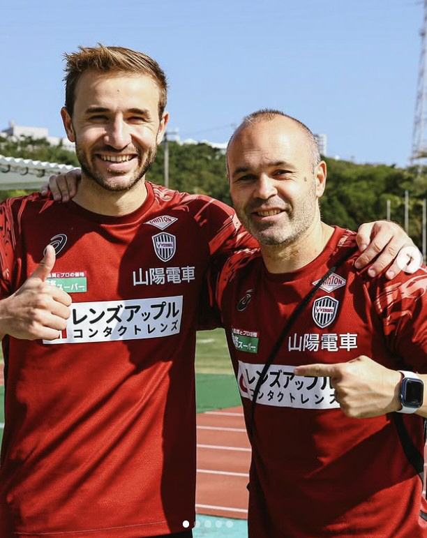 Legendary Iniesta Returns As Japanese Director? Expectations in the Japanese soccer community are high...If you get a supervisor's license, you'll reveal Japan's first thought interview