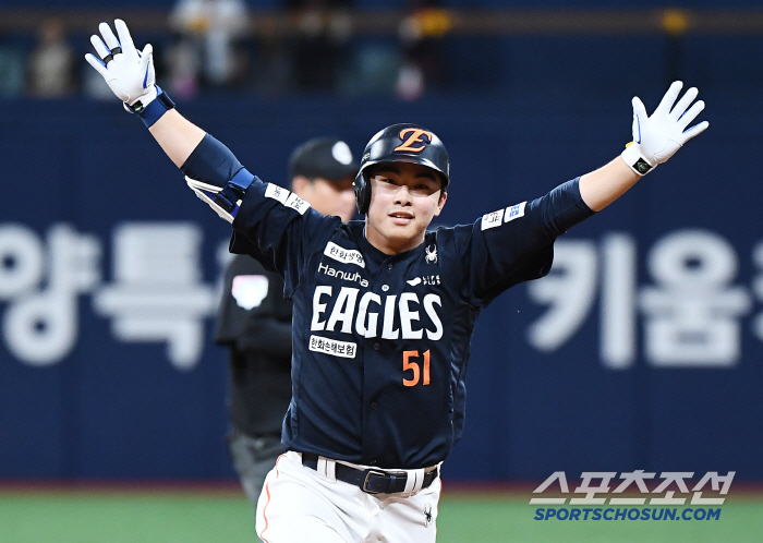 Moon Hyunbin did it! It's the 10th consecutive win in 26 years...Hanwha was the winner of the single concert Overpower Kiwoom 