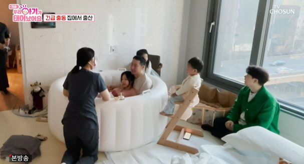 Park Soo-hong is shocked by the scene of a family birth for the first time in broadcasting for 30 years (baby)