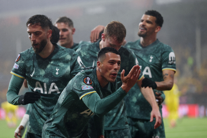 Son Heung-min's last chance to win, Tottenham completely overpowered Borda 51 to advance to the Europa Final → The opponent is Manchester United