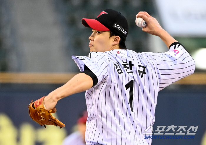 There's a controversy over aid. 5 wins, 5 wins, foreigners, and left-handed, Lim Chan-gyu.