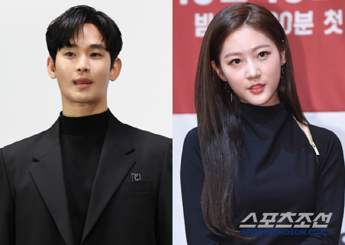Wonbin, your hiatus is 15 years... You went to Kim Saeron and Kim Soo-hyun's recording informant?