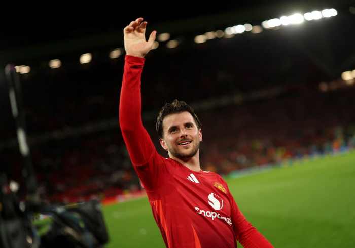 Worst No.7 in Manchester United history, revived in 2 years!Beckham's super long-range score  first multi-goal explosion