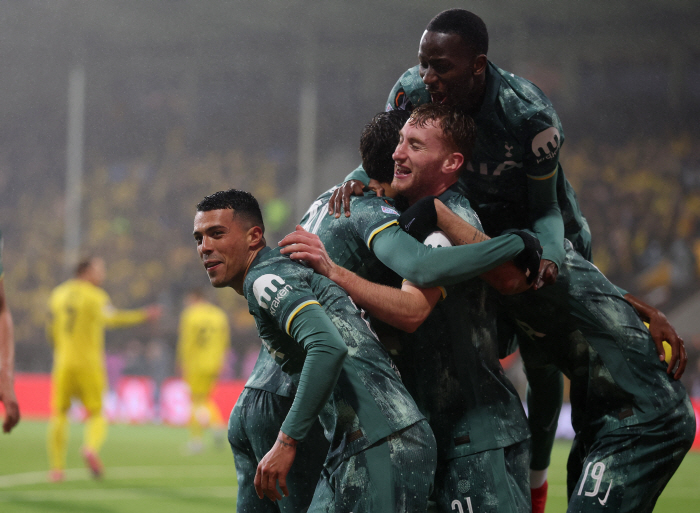 Final Stress Europa League Win → Tottenham's Impact on Manchester United, and More Than Winning