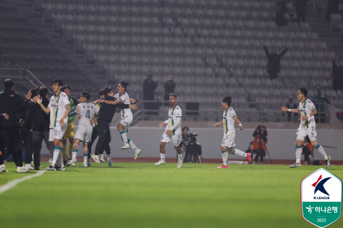 Three goals in four consecutive games! Incheon United's sprint is fierce, and Chungnam Asan 30 is overpowered...E-Land to a 1-1 draw with Ansan