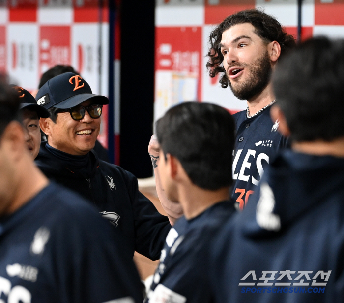 When Hwang Young-jo won the gold medal, the strongest Hanwha Eagles won 11 consecutive games!! 12,040 days after May 23, 1992 → Kiwoom 91 to lead the way