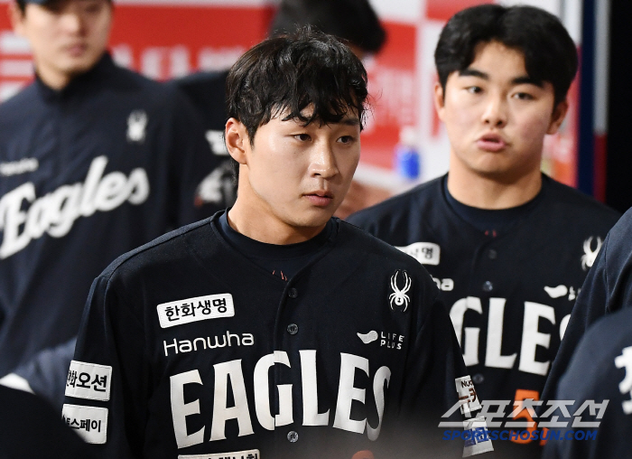 You didn't get a point because of me... Is there a more desperate first RBI since debut? Juru Miss → I paid back with a 10-game winning streak in 26 years