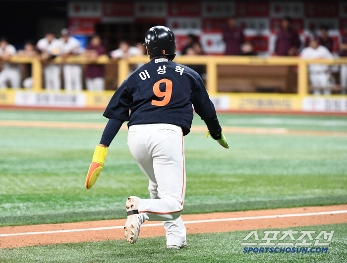 You didn't get a point because of me... Is there a more desperate first RBI since debut? Juru Miss → I paid back with a 10-game winning streak in 26 years