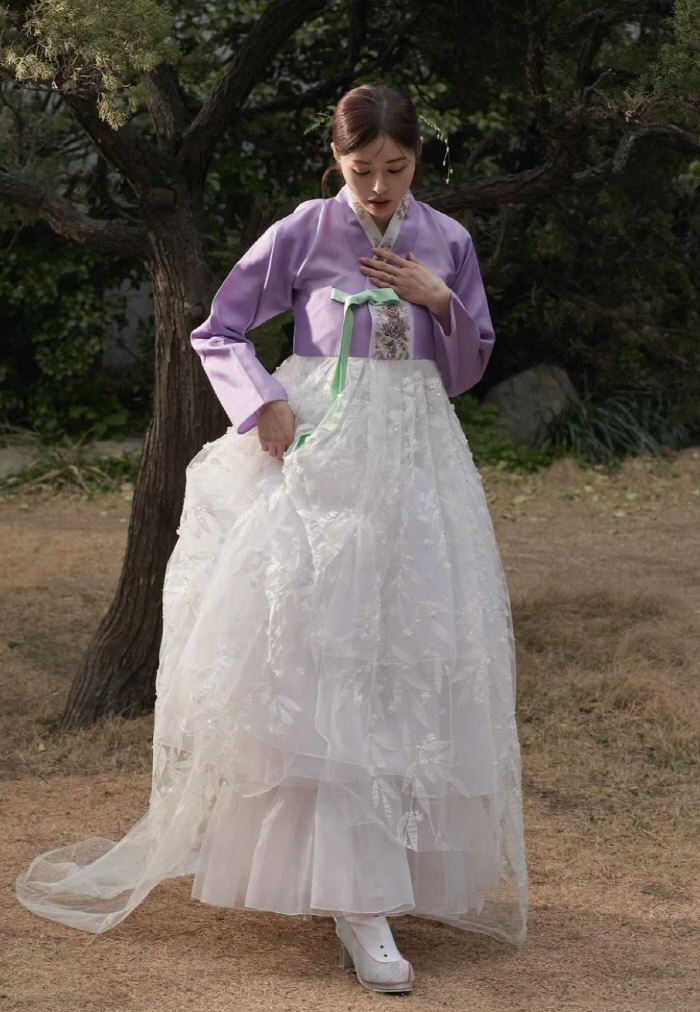 4 years younger ♥ Seo Dong-ju, a month before remarriage, Hanbok pictorial is beautiful