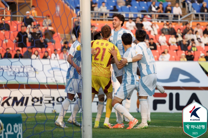  Cho Hyun-woo did a crazy PK again. Who's worried about Ulsan…Beat Jeju 21 and win 3 consecutive unbeaten → Daejeon by 4 points