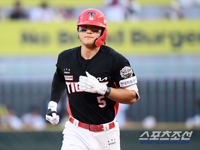 Kim Do Young burst in 15 days! As soon as he was hit, his intuition exploded, Kim Kwang-hyun's second homer of the season