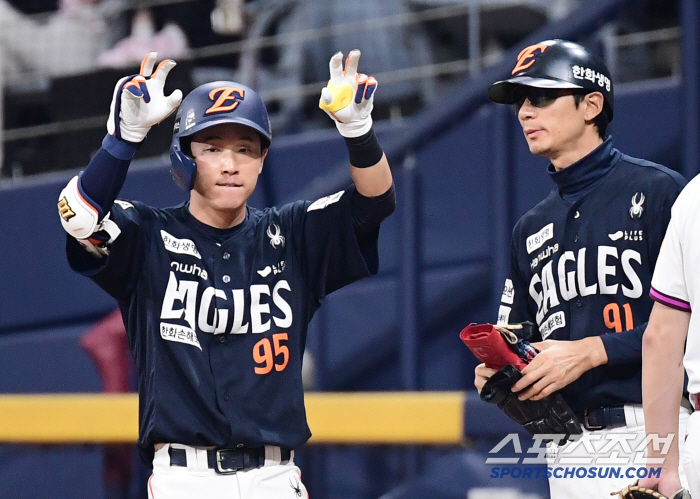 A new record of 15 consecutive wins is not a dream. Weiss 9K Fantastic Tour Hanwha won again12 wins in a row.