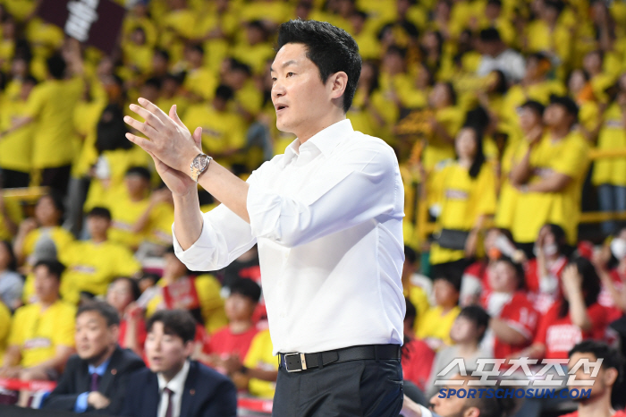  SK Jeon Hee-chul's defense is effective. There is no Game 6 or 7. All out in Game 5
