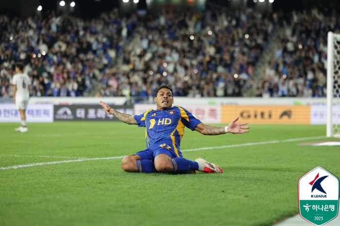  Ulsan Eric's one-top vs Jeju's three-back spear and shield