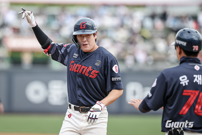 Park Se-woong won 8 games  multiple wins 1st place → Jeon Jun-woo 4 RBIs with a fire bat...Busan Seagull 4th consecutive win! Lotte Winning and KT have lost five consecutive games 