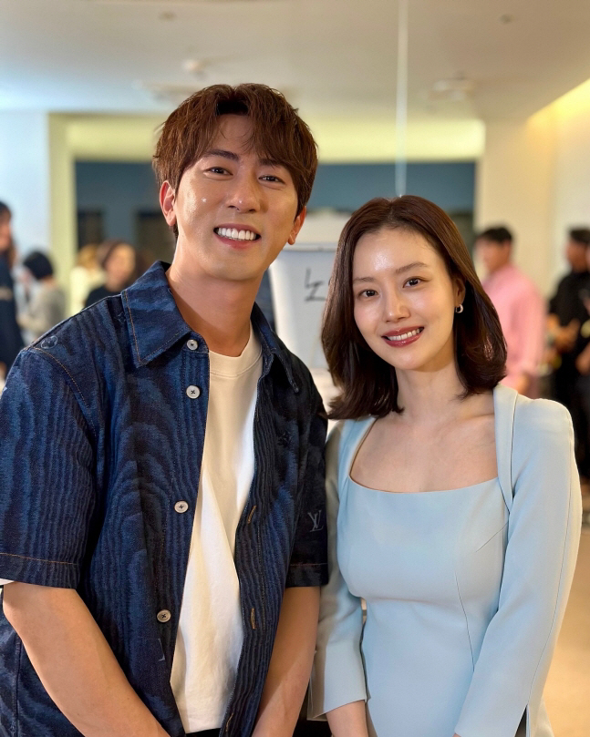  I was so happy SNL Kim Won-hoon, Moon Chae-won, and friendly two-shot is revealed
