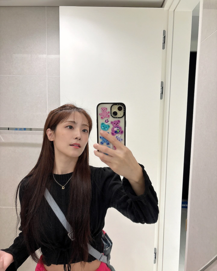 When did you grow up like this..Moon Hee-jun ♥ So-yul's daughter Hee-yul, who already looks like a lady. Heartwarming appearance