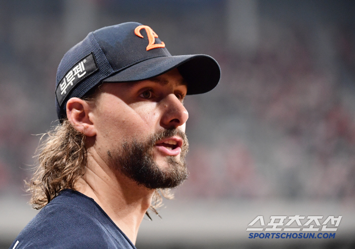 Why did TWICE give up trying to shut out when they only threw 93 hits and 9Ks? 