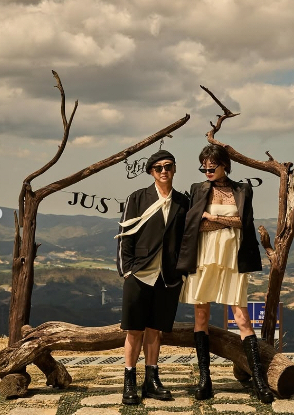 'Already registered marriage'...Choi Yeojin ♥ Kim Jae-wook reveals wedding pictorial ahead of his wedding on June 1st