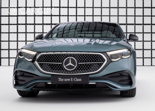  Mercedes-Benz E-Class Import Car Market overwhelmingly tops..The secret to their continuous popularity is