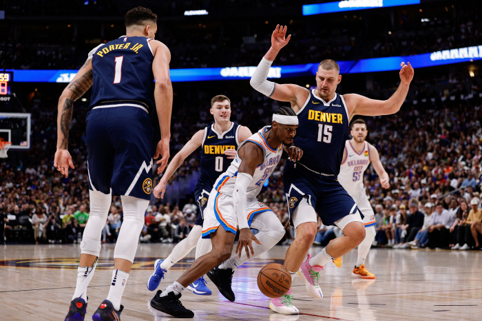 Are you the MVP candidate? SGA 3-point shooting 0%, Jokic 33.3% field shooting success rate. There are more errors than AS