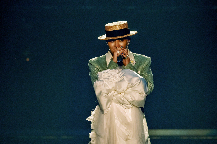 G-Dragon Sells Out Tokyo Dome in First Solo Comeback in 8 Years