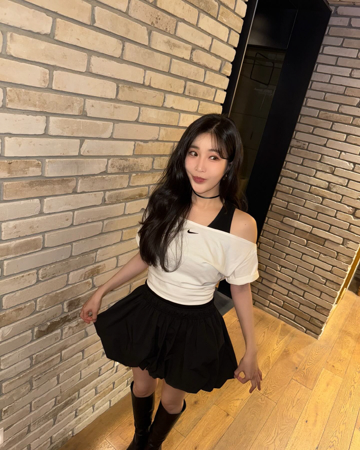 A married woman in her 40s looks like this?Lee Hae-ri is prettier after getting married