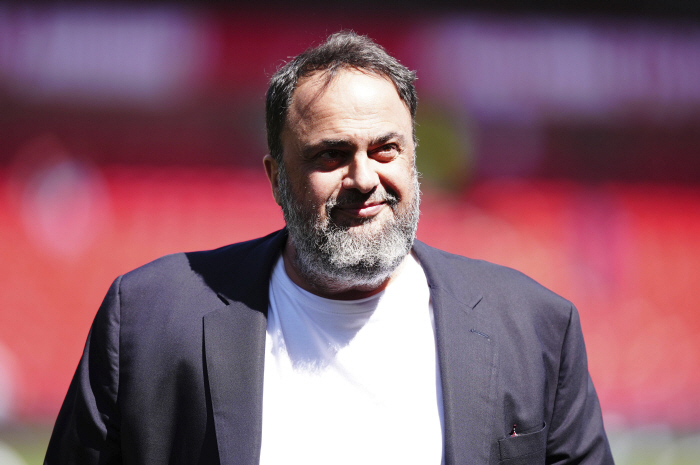 Oh my! Nottingham sensation Nunu Santo shocked the owner of the ground...It's better than Levy, who got fired after 10 games