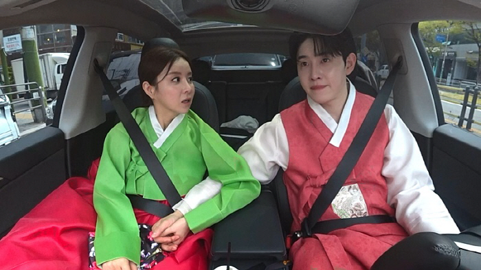 Park Hyun-ho ♥ Eun Ga-eun, petting her belly and looks like her father..I have a plan for the second generation. I've played the game (groom class)