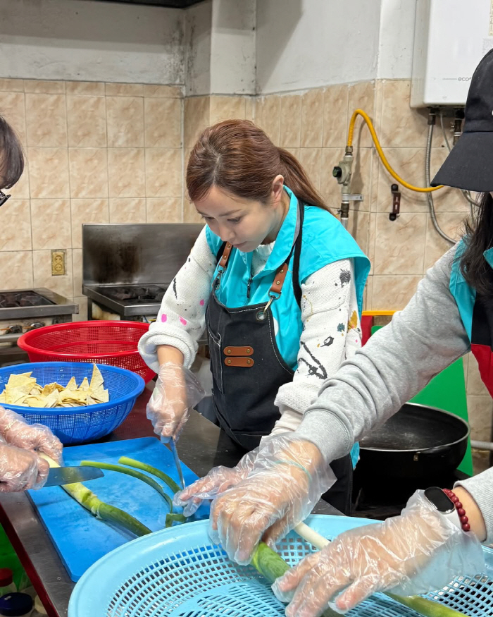S.E.S. Shu's changed life after the success of the business. A well-loved life..the act of sharing a lot