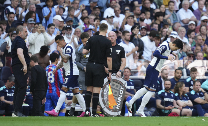 Son Heung-min, who finally returned, successfully returned to play in the 32nd minute against Palace...All-in-one in preparing for a life game or clown THE B!