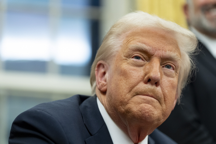 Trump to sign executive order to cut drug prices by 30% to 80%