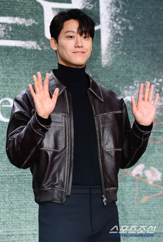  10 million popular → Hong sisters reunite..Lee Do-hyun, who was discharged from the military, will continue his military career