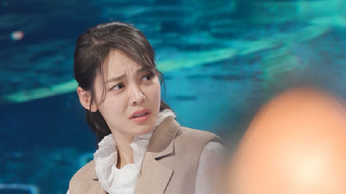 Ahn Hyun-mo kills 6 people a day → Gisaeng, Yeo Seung, and Crown Prince Sado of obscene acts..I'm in too much pain with my father (Smoking Gun)