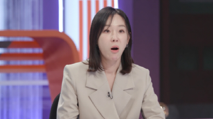Ahn Hyun-mo kills 6 people a day → Gisaeng, Yeo Seung, and Crown Prince Sado of obscene acts..I'm in too much pain with my father (Smoking Gun)